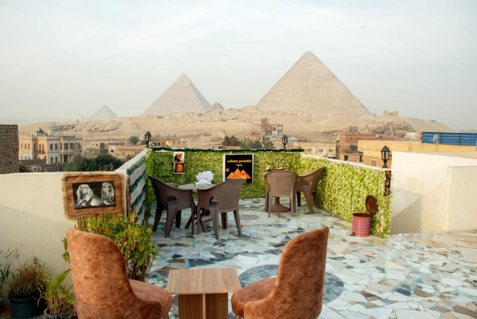 Pyramids Show Hotel Kafret el-Gabal Extérieur photo